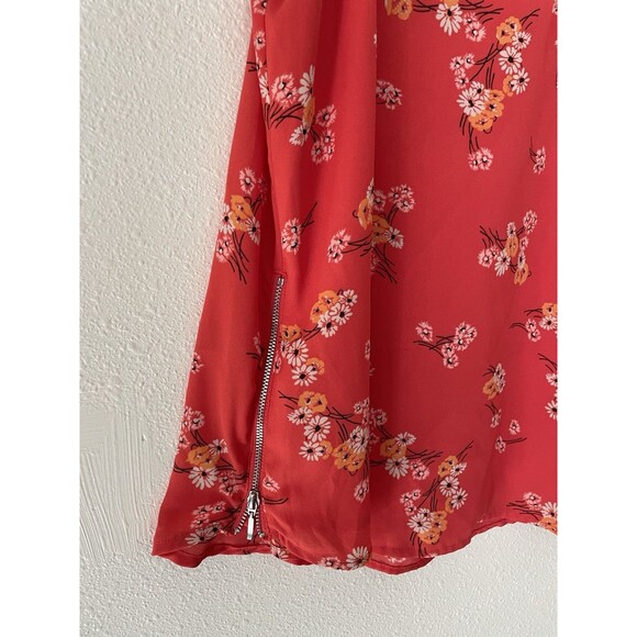 Maurices Floral Sleeveless Round Neck Zippers Sheer Detail Size XL - Picture 3 of 4